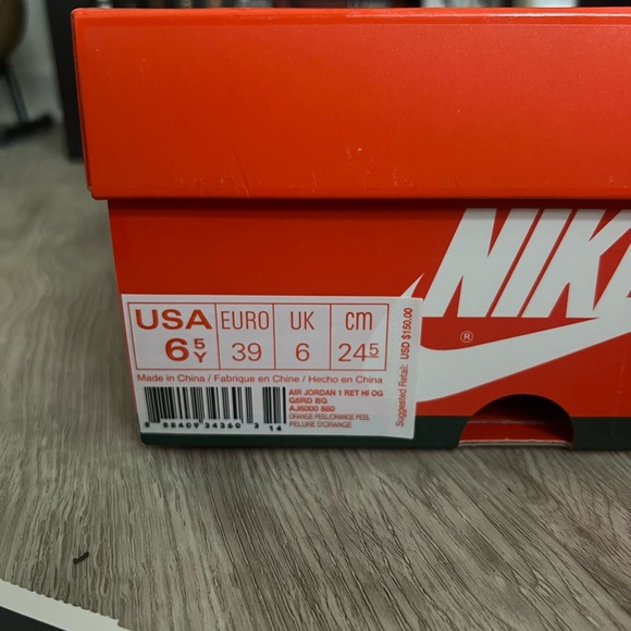 Nike Jordan 1 - Picture 6 of 6